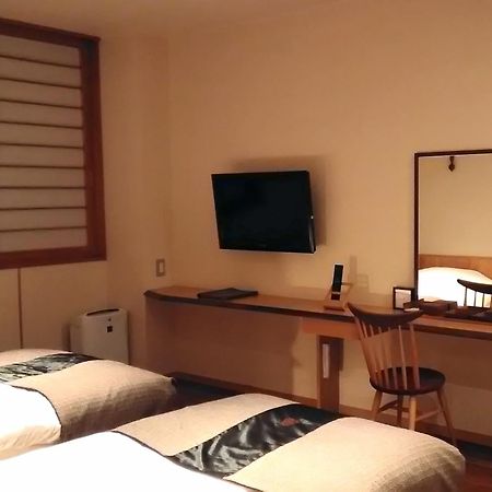 Niseko Konbu Onsen Tsuruga Moku-No-Sho Hotel Room photo