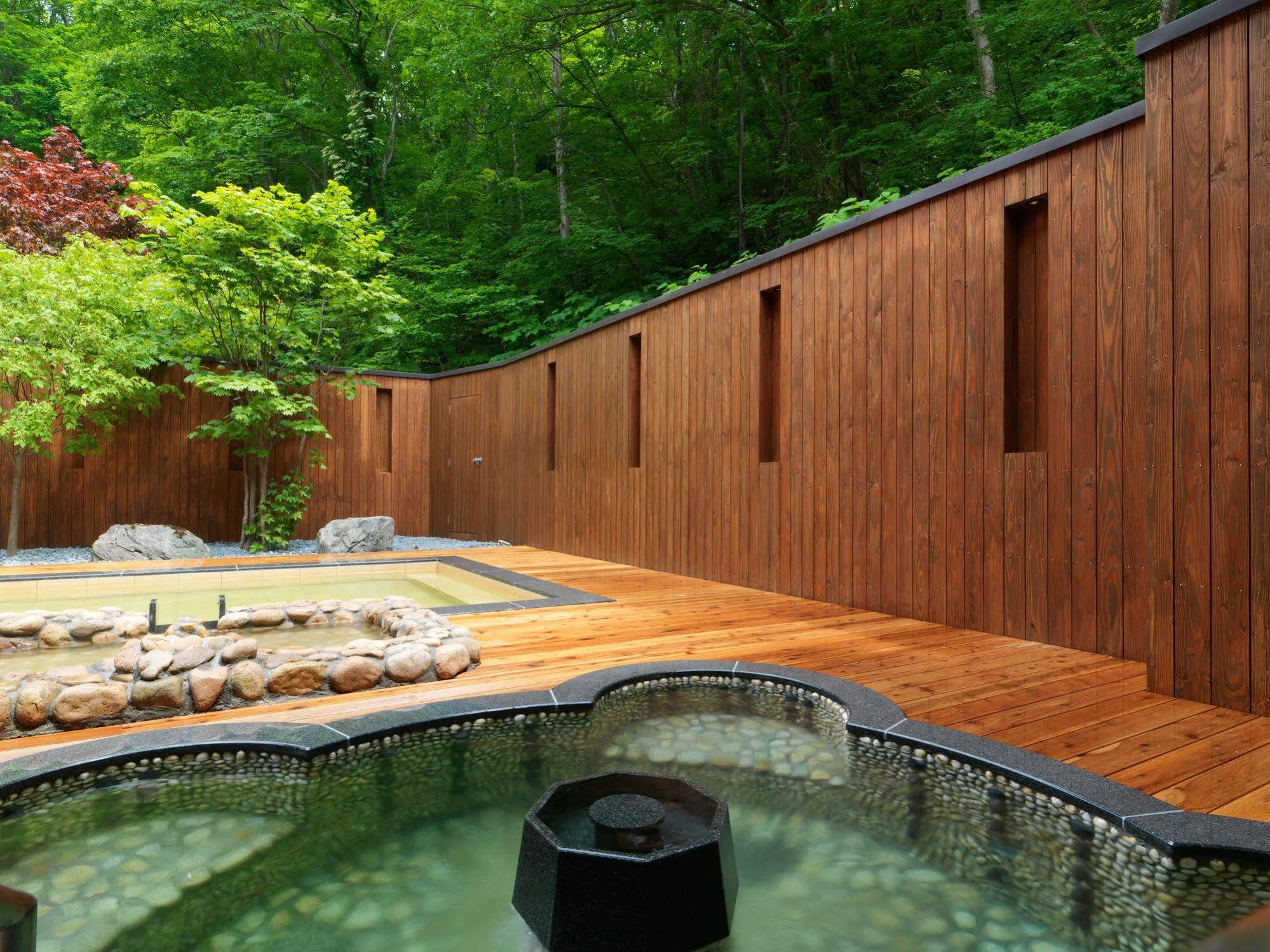 Niseko Konbu Onsen Tsuruga Moku-No-Sho Hotel Exterior photo