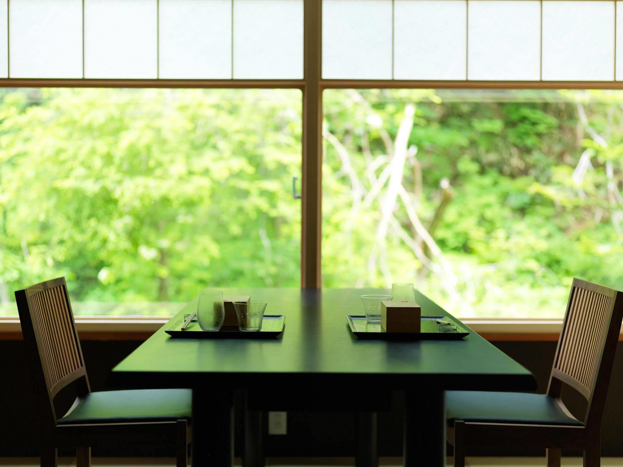 Niseko Konbu Onsen Tsuruga Moku-No-Sho Hotel Exterior photo